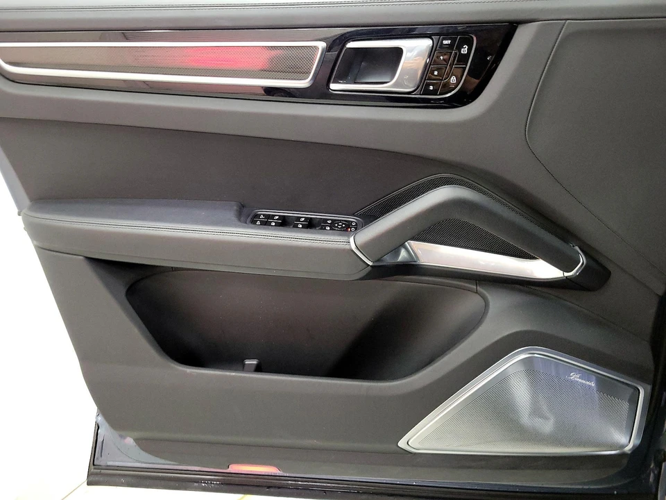 2019 Porsche 9Y0/9Y3 Cayenne Turbo - Image 13 of 28