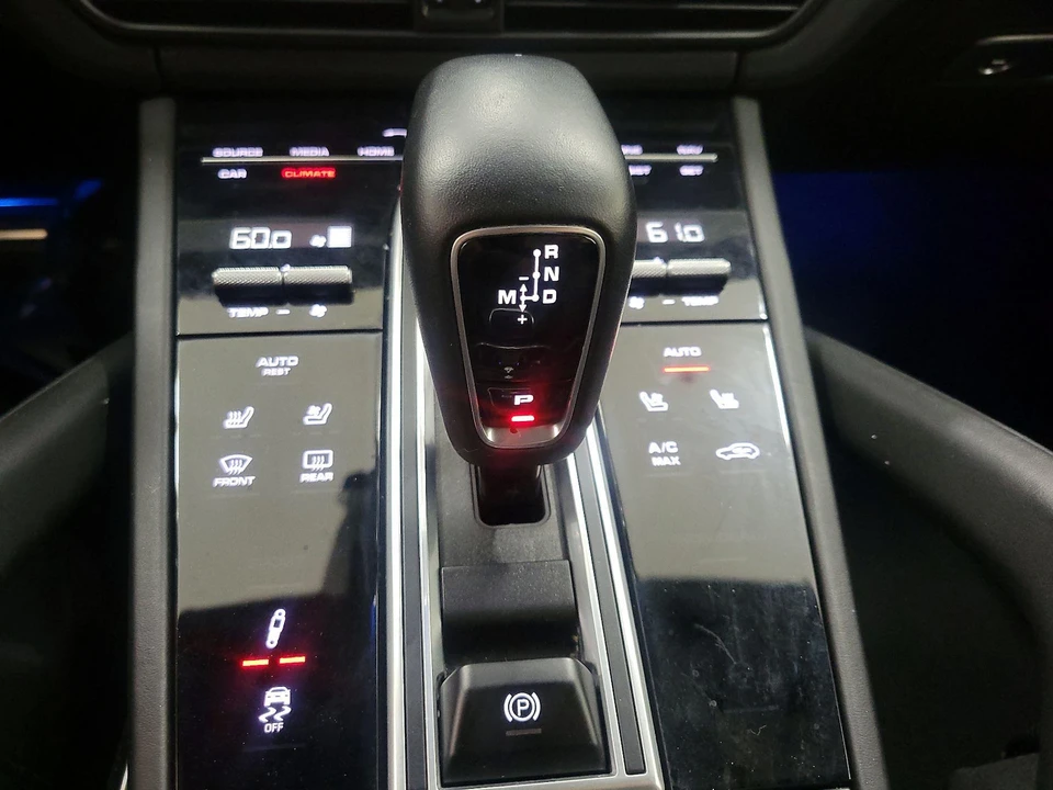 2019 Porsche 9Y0/9Y3 Cayenne Turbo - Image 19 of 28
