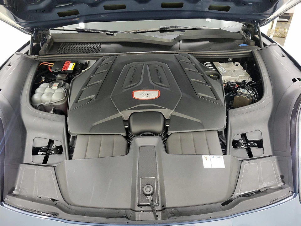 2019 Porsche 9Y0/9Y3 Cayenne Turbo - Image 24 of 28