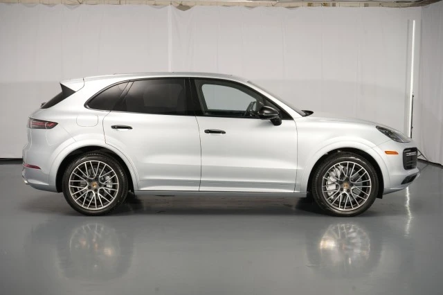 2019 Porsche 9Y0/9Y3 Cayenne Turbo - Image 16 of 31