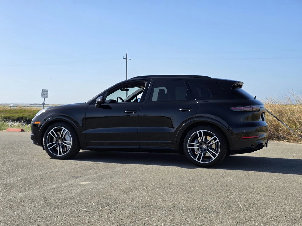2019 Porsche 9Y0/9Y3 Cayenne Turbo - Image 18 of 31