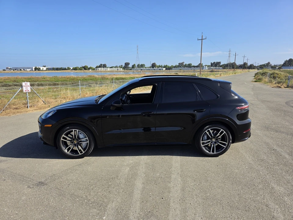 2019 Porsche 9Y0/9Y3 Cayenne Turbo - Image 23 of 31