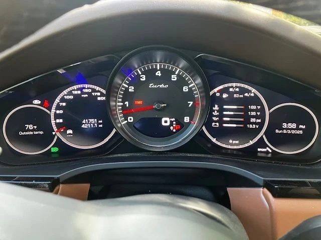 2019 Porsche 9Y0/9Y3 Cayenne Turbo - Image 9 of 15