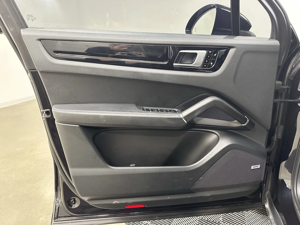 2019 Porsche 9Y0/9Y3 Cayenne - Image 10 of 12