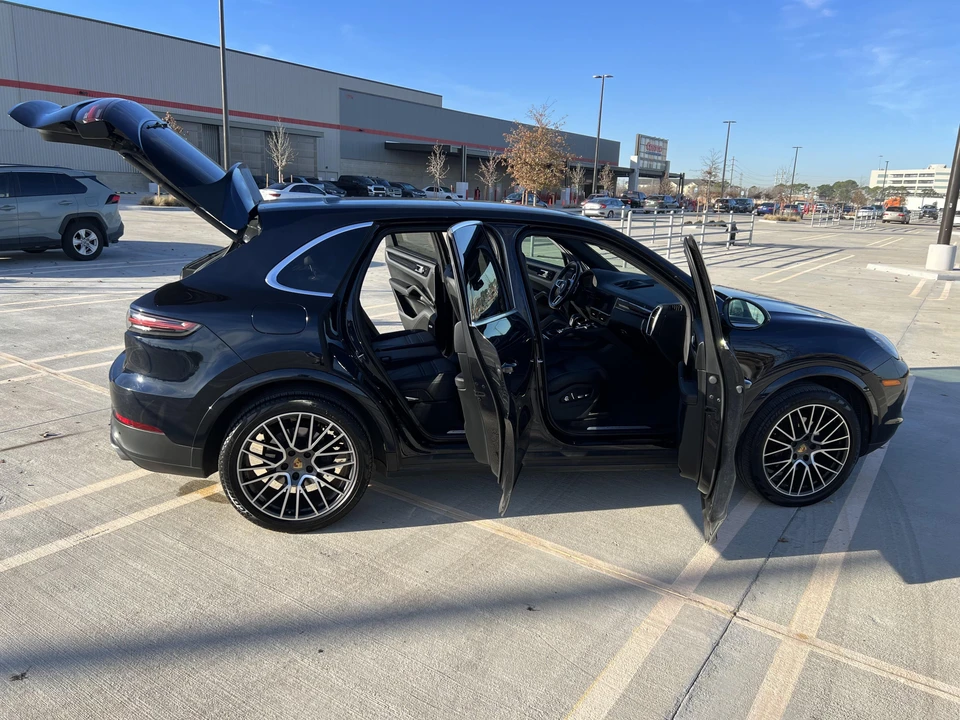 2019 Porsche 9Y0/9Y3 Cayenne - Image 30 of 31