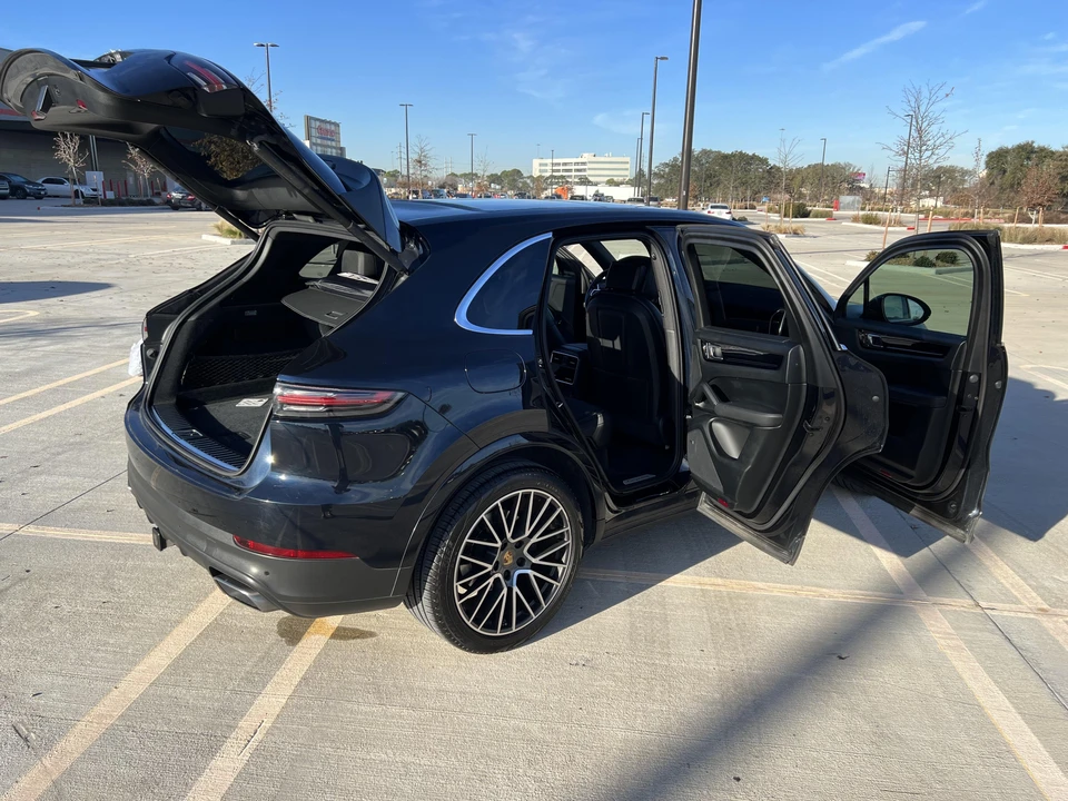 2019 Porsche 9Y0/9Y3 Cayenne - Image 29 of 31