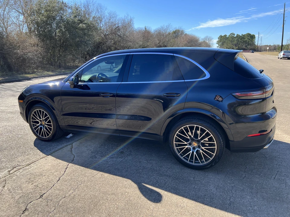 2019 Porsche 9Y0/9Y3 Cayenne - Image 10 of 31