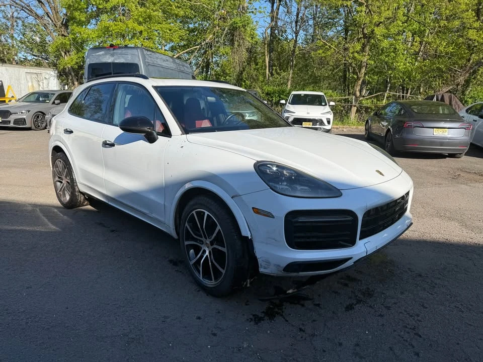 2019 Porsche 9Y0/9Y3 Cayenne - Image 2 of 14