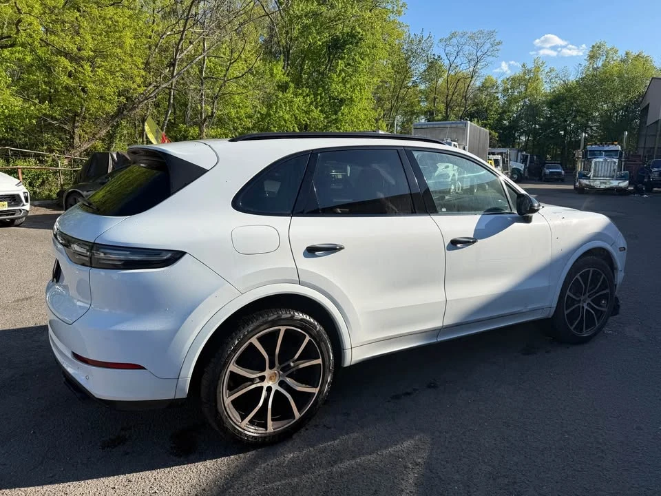 2019 Porsche 9Y0/9Y3 Cayenne - Image 3 of 14