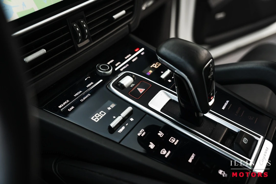 2019 Porsche 9Y0/9Y3 Cayenne - Image 24 of 31