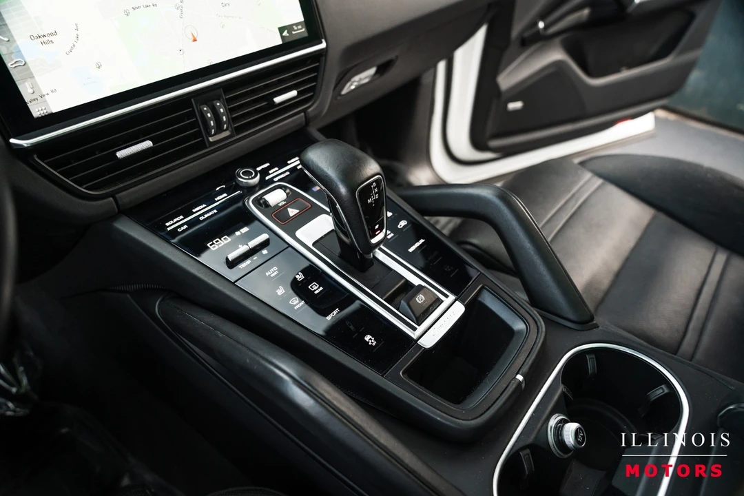 2019 Porsche 9Y0/9Y3 Cayenne - Image 25 of 31