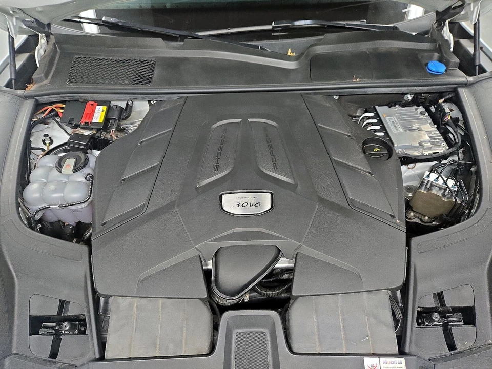 2019 Porsche 9Y0/9Y3 Cayenne - Image 24 of 29