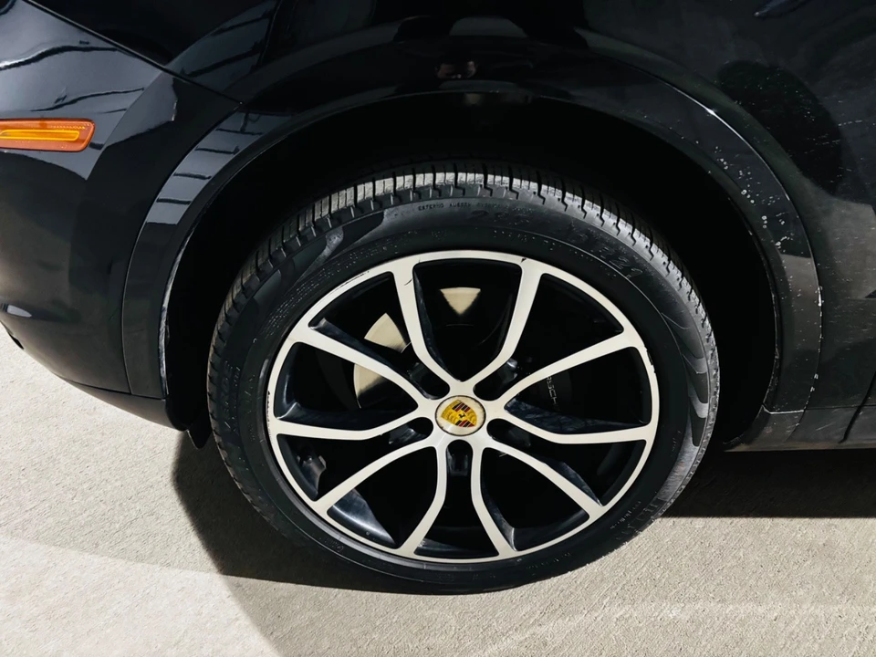 2019 Porsche 9Y0/9Y3 Cayenne - Image 9 of 20