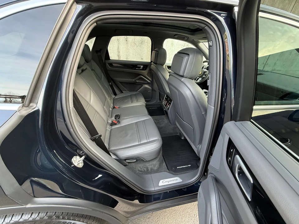 2019 Porsche 9Y0/9Y3 Cayenne - Image 8 of 12