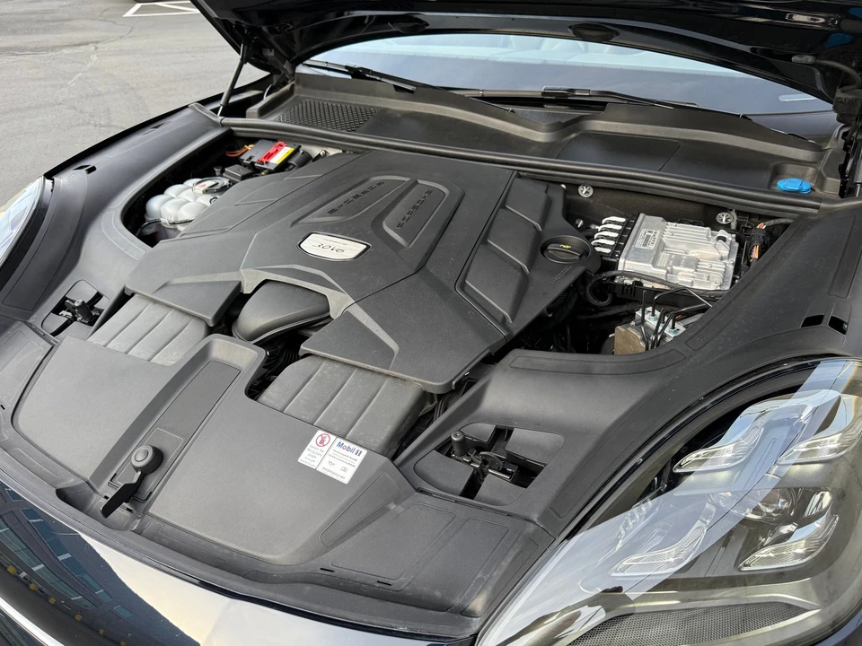 2019 Porsche 9Y0/9Y3 Cayenne - Image 12 of 12