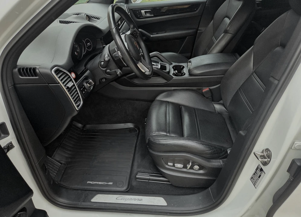 2019 Porsche 9Y0/9Y3 Cayenne - Image 8 of 17