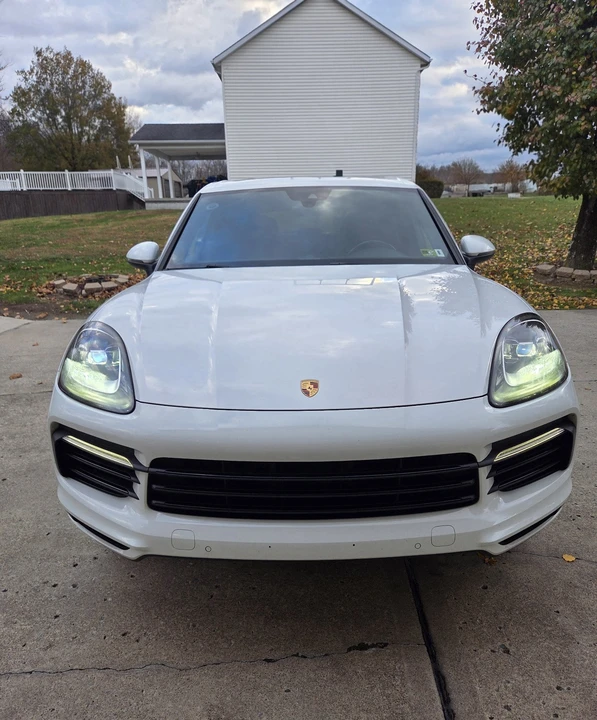 2019 Porsche 9Y0/9Y3 Cayenne - Image 2 of 17