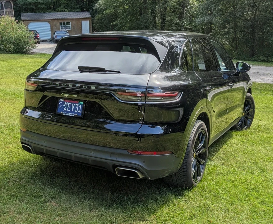 2019 Porsche 9Y0/9Y3 Cayenne - Image 2 of 11