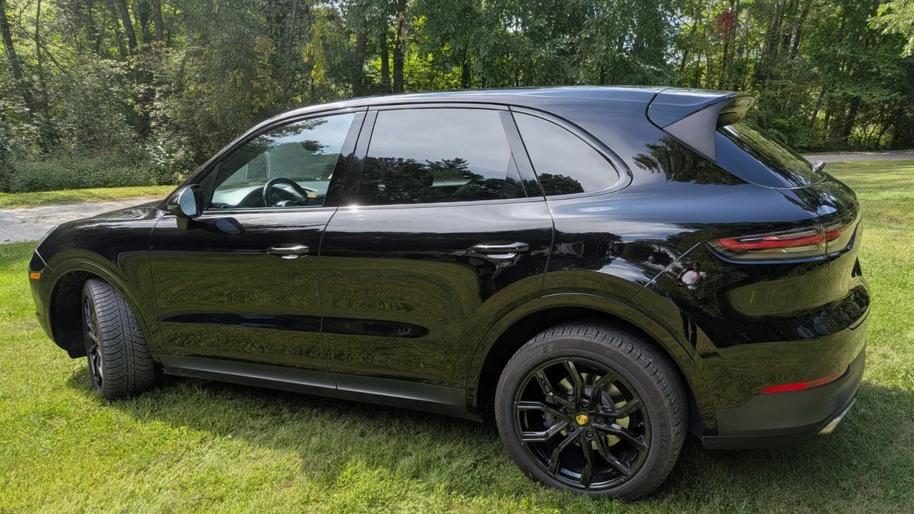 2019 Porsche 9Y0/9Y3 Cayenne - Image 9 of 11