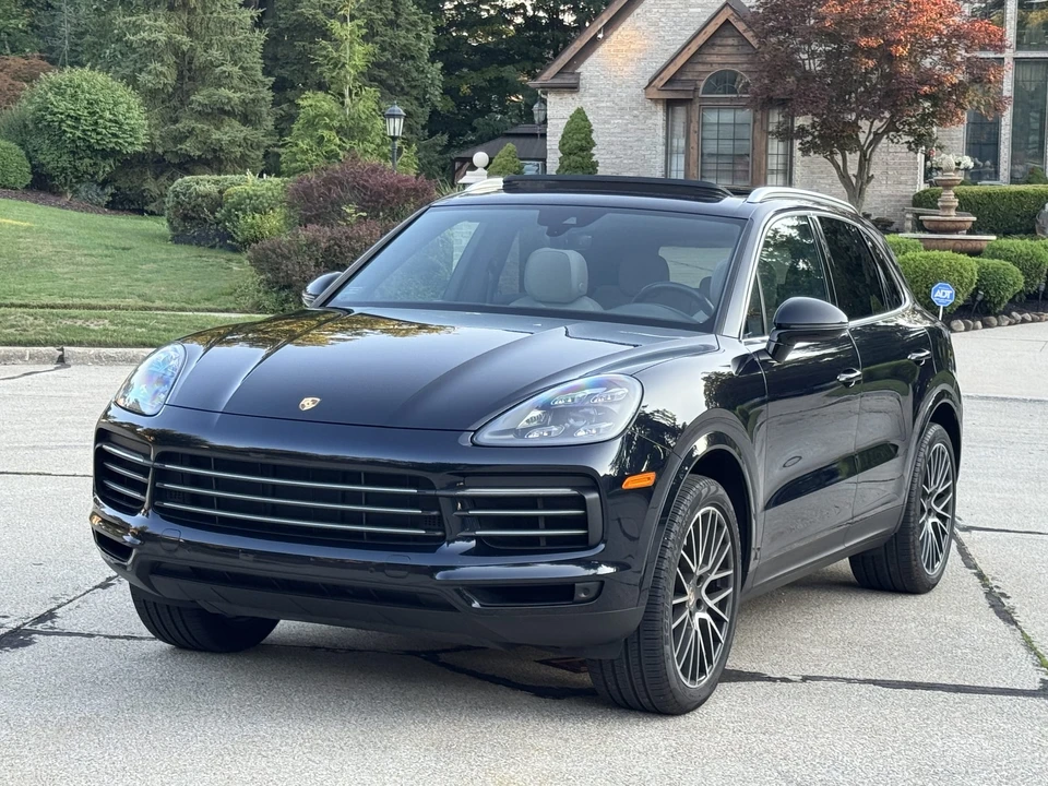 2019 Porsche 9Y0/9Y3 Cayenne - Image 2 of 31