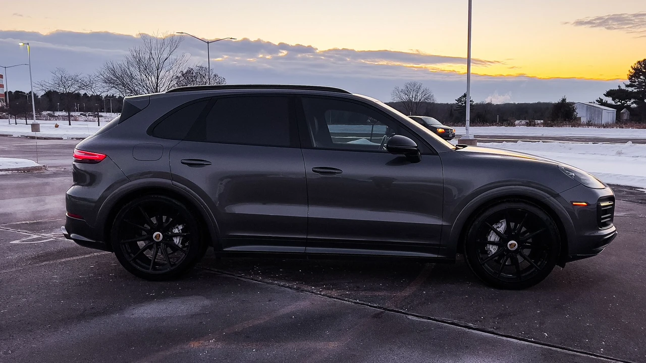 2019 Porsche 9Y0/9Y3 Cayenne - Image 9 of 23