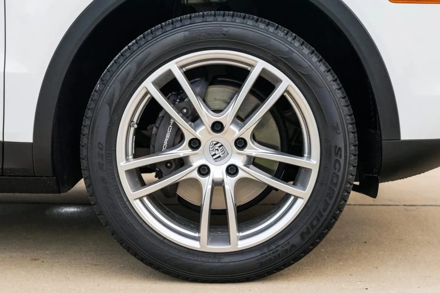 2019 Porsche 9Y0/9Y3 Cayenne - Image 9 of 19