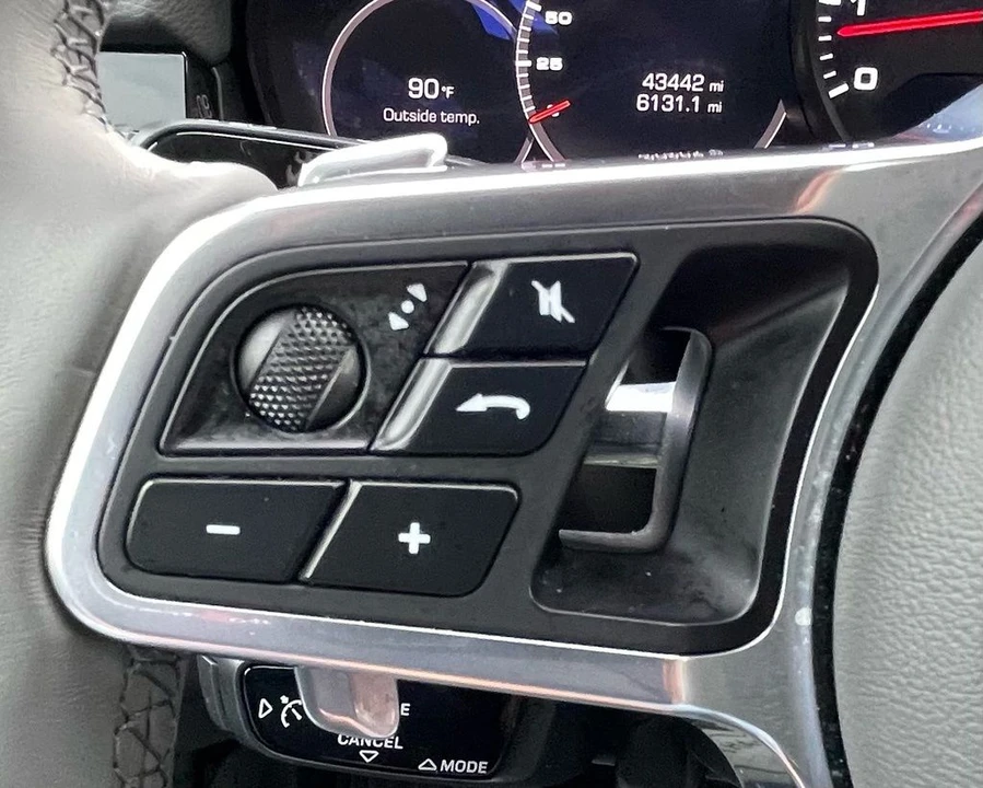 2019 Porsche 9Y0/9Y3 Cayenne - Image 19 of 31