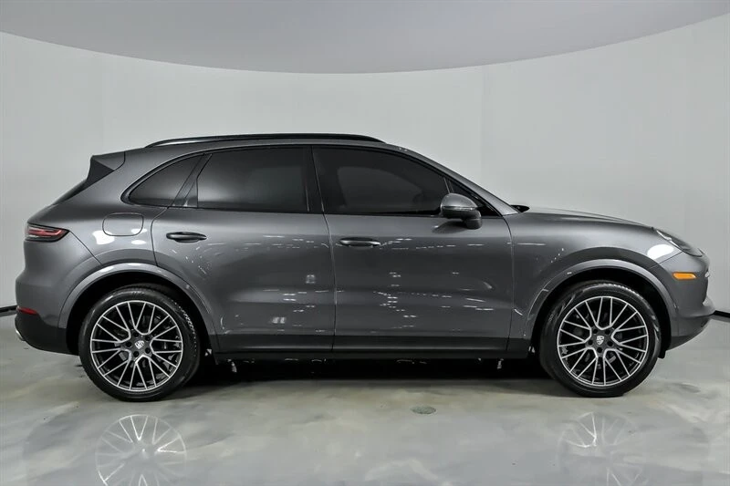 2019 Porsche 9Y0/9Y3 Cayenne - Image 9 of 31