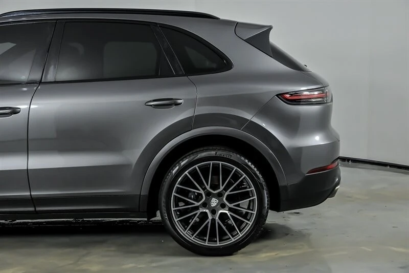 2019 Porsche 9Y0/9Y3 Cayenne - Image 9 of 21