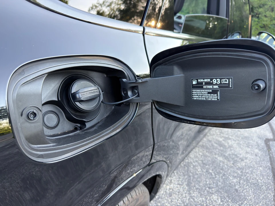 2019 Porsche 9Y0/9Y3 Cayenne - Image 18 of 31