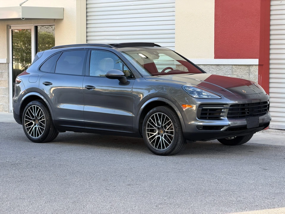 2019 Porsche 9Y0/9Y3 Cayenne - Image 2 of 31