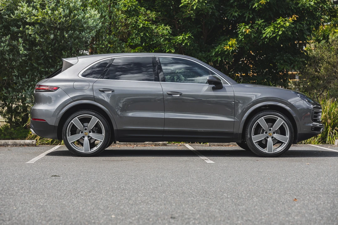 2018 Porsche 9Y0/9Y3 Cayenne - Image 12 of 31