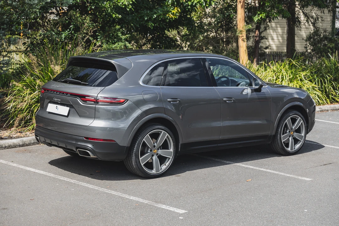 2018 Porsche 9Y0/9Y3 Cayenne - Image 16 of 31