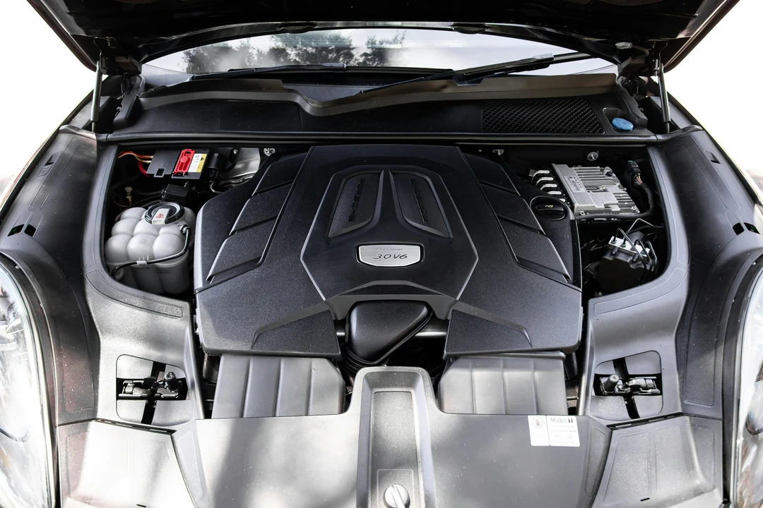 2019 Porsche 9Y0/9Y3 Cayenne - Image 6 of 21