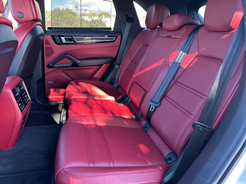 2019 Porsche 9Y0/9Y3 Cayenne - Image 31 of 31