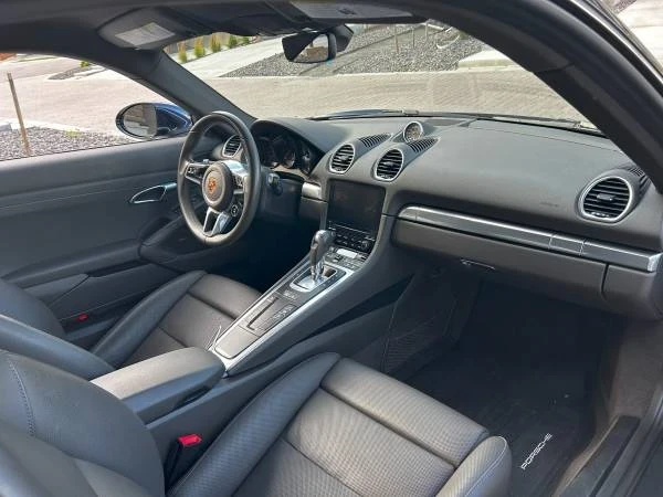 2019 Porsche 718 Cayman - Image 10 of 21