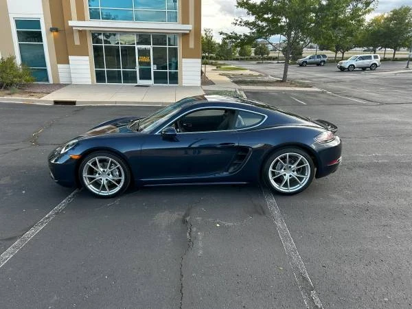 2019 Porsche 718 Cayman - Image 2 of 21
