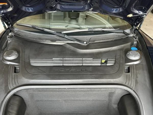 2019 Porsche 718 Cayman - Image 18 of 21