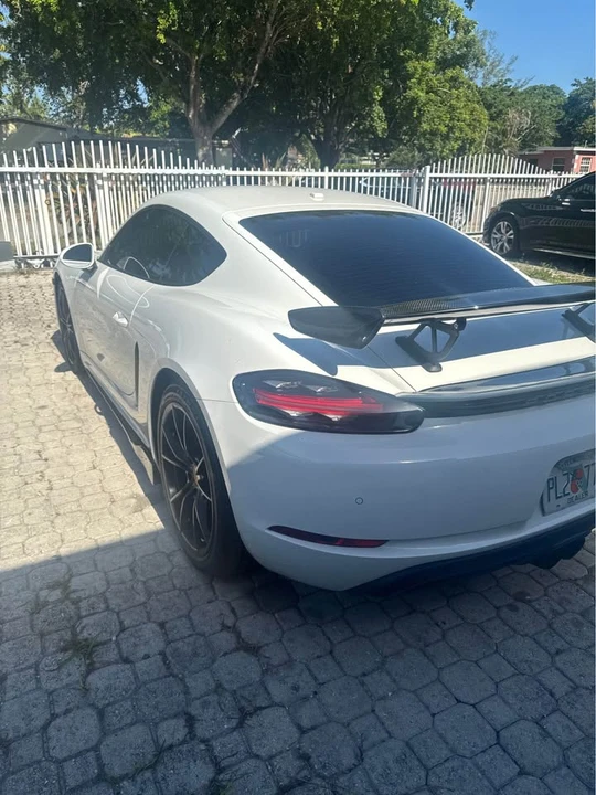 2019 Porsche 718 Cayman - Image 2 of 6