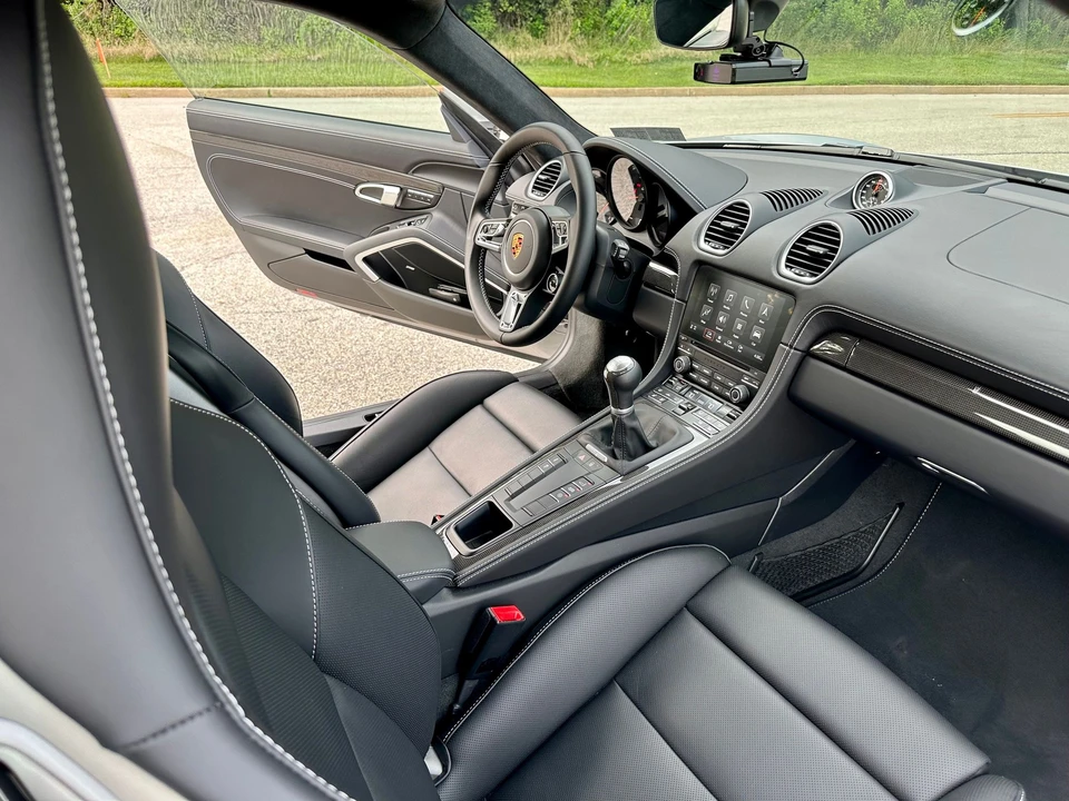 2019 Porsche 718 Cayman GTS - Image 19 of 26