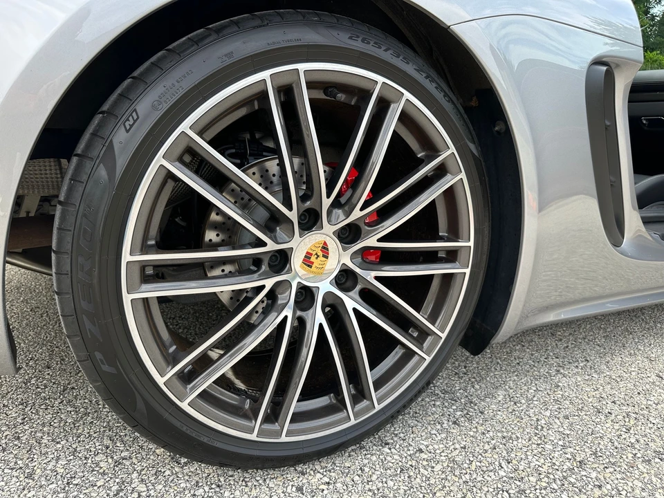 2019 Porsche 718 Cayman GTS - Image 14 of 26