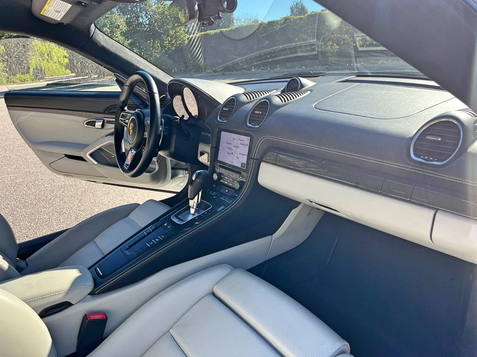 2019 Porsche 718 Cayman GTS - Image 15 of 16