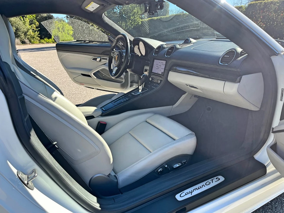 2019 Porsche 718 Cayman GTS - Image 10 of 16