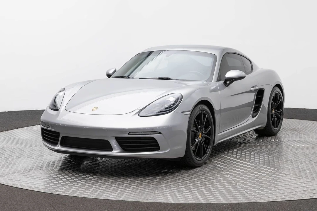 2019 Porsche 718 Cayman - Image 2 of 31