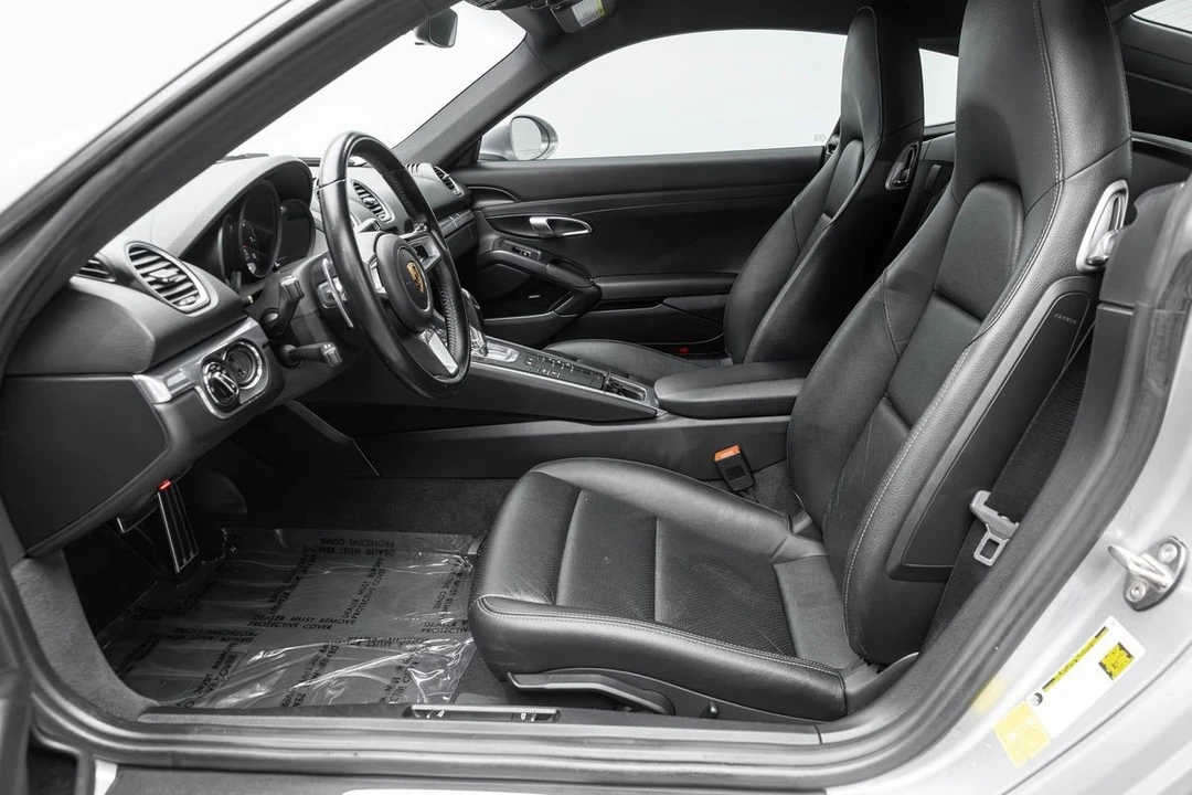 2019 Porsche 718 Cayman - Image 12 of 31