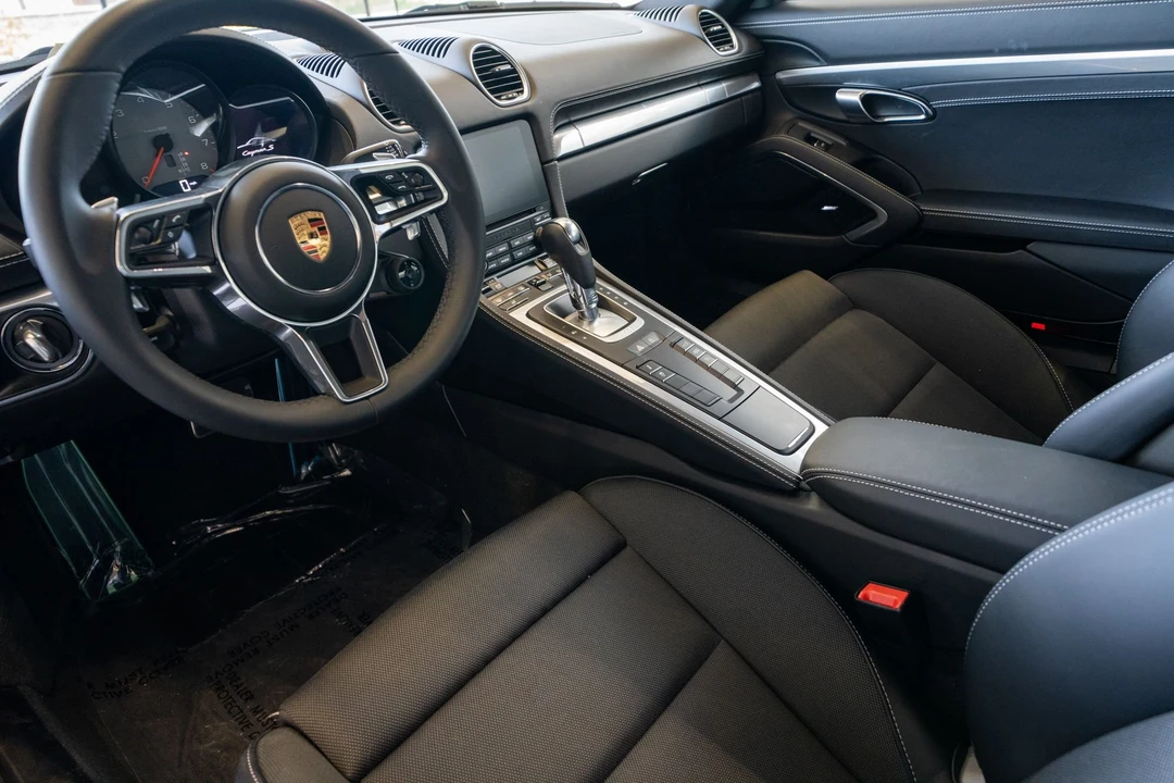 2019 Porsche 718 Cayman S - Image 5 of 18
