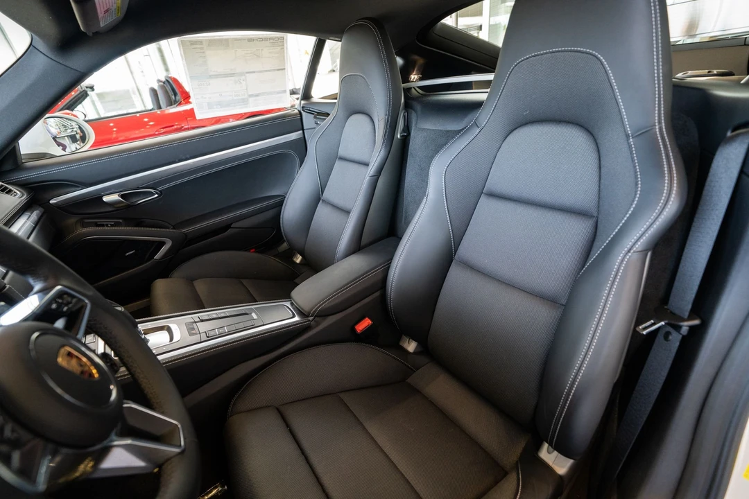 2019 Porsche 718 Cayman S - Image 6 of 18
