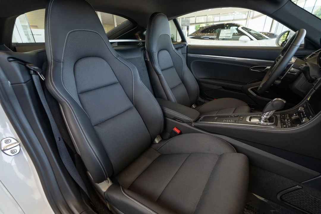 2019 Porsche 718 Cayman S - Image 7 of 18