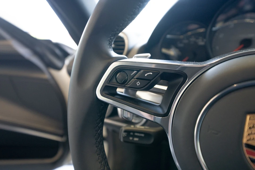 2019 Porsche 718 Cayman S - Image 16 of 18
