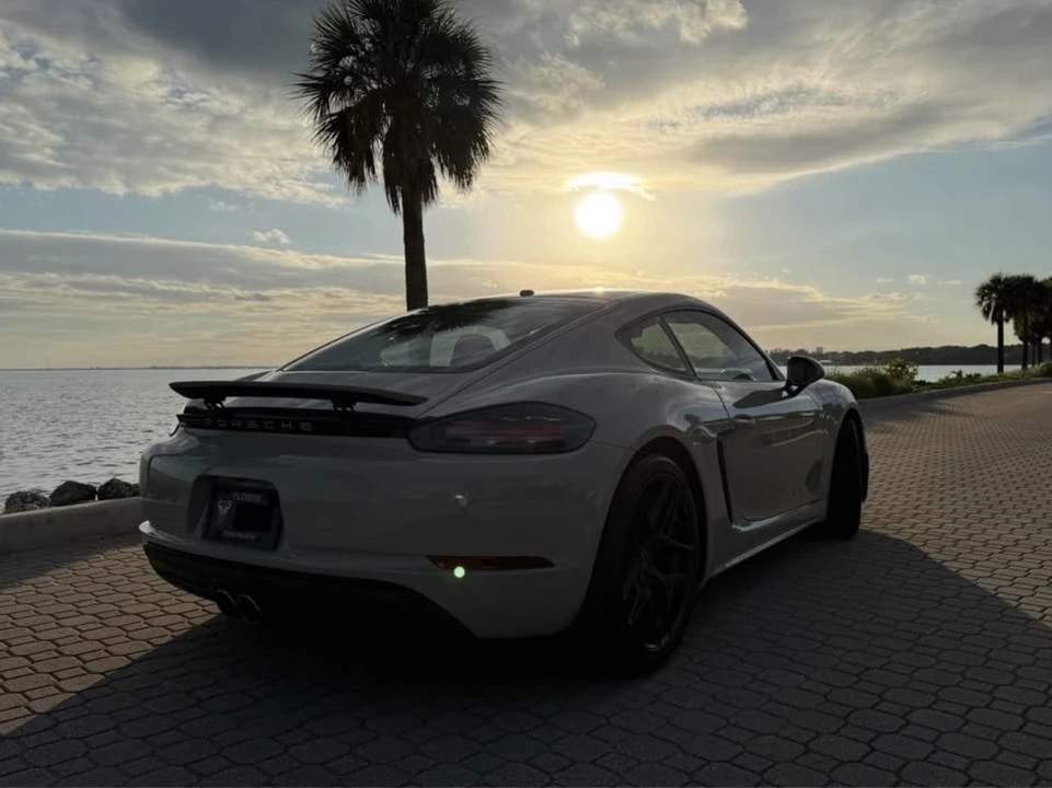 2019 Porsche 718 Cayman S - Image 7 of 17
